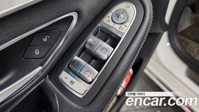 Mercedes-Benz C-Class (W205) C220 d Avantgarde 2018 — фото 35
