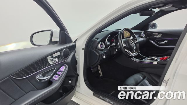Mercedes-Benz C-Class (W205) C250 d 4MATIC 2018 — фото 10