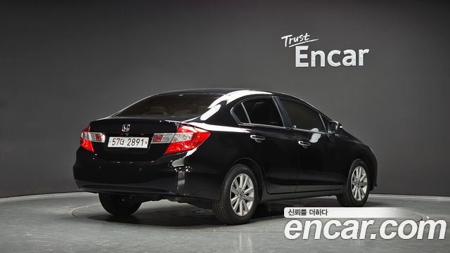 Honda Civic 1.8 EX 9th 2012 — фото 2