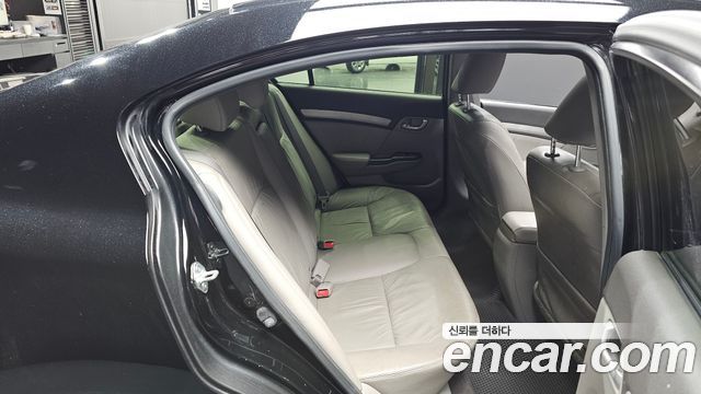 Honda Civic 1.8 EX 9th 2012 — фото 11