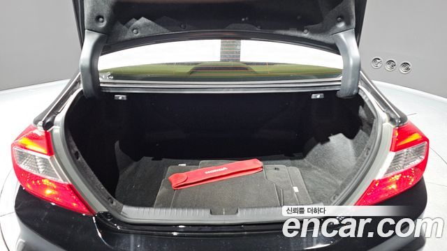 Honda Civic 1.8 EX 9th 2012 — фото 20