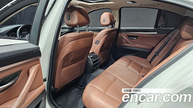BMW 5 Series (F10) 520d M Aero Dynamic 2016 — фото 12