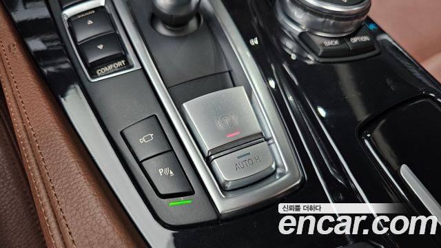 BMW 5 Series (F10) 520d M Aero Dynamic 2016 — фото 19
