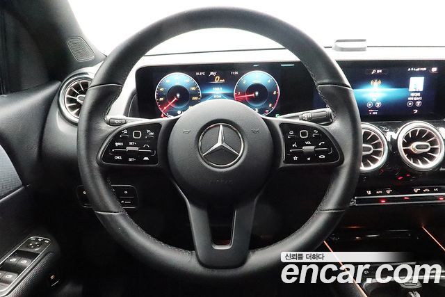 Mercedes-Benz GLB-Class (X247) GLB200 d 2021 — фото 15