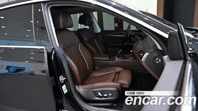 BMW 6 Series GT (G32) 620d xDrive Luxury 2022 — фото 17