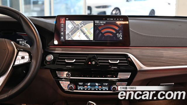 BMW 6 Series GT (G32) 620d xDrive Luxury 2022 — фото 22