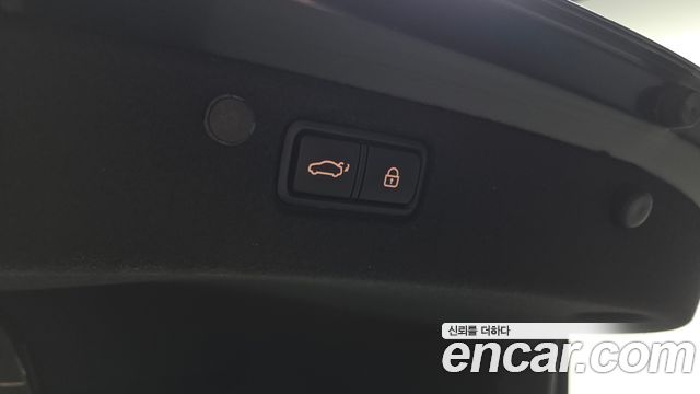 Hyundai Grandeur (IG) 3.0 Exclusive Special 2019 — фото 20