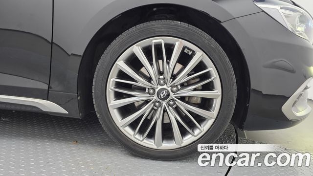 Hyundai Grandeur (IG) 3.0 Exclusive Special 2019 — фото 21