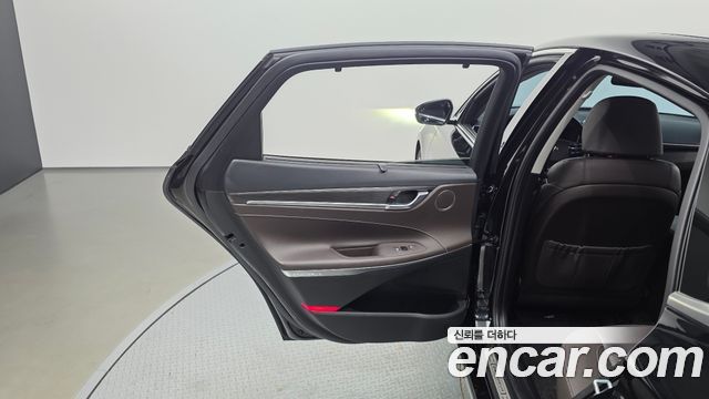 Hyundai Grandeur (IG) 3.0 Exclusive Special 2019 — фото 25