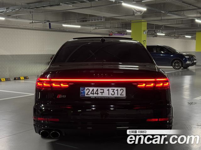 Audi S8 (D5) 4.0 TFSI Quattro LWB 2020 — фото 4