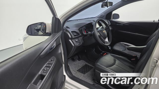 Chevrolet Next Spark LT Plus 2016 — фото 11