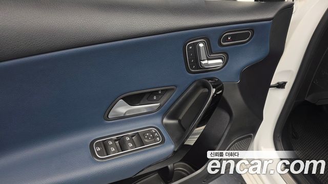 Mercedes-Benz A-Class (W177) A220 Hatchback 2019 — фото 19