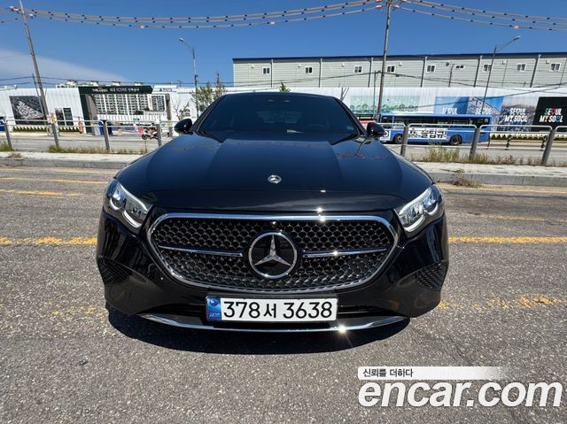 Mercedes-Benz E-Class (W214) E200 Avantgarde 2025 — фото 3
