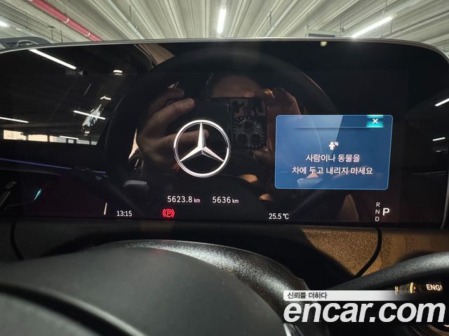 Mercedes-Benz E-Class (W214) E200 Avantgarde 2025 — фото 8