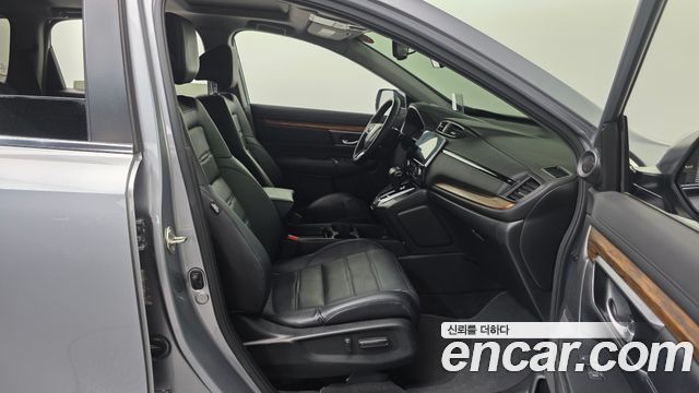 Honda CR-V (V) 1.5 Touring 4WD 2017 — фото 10