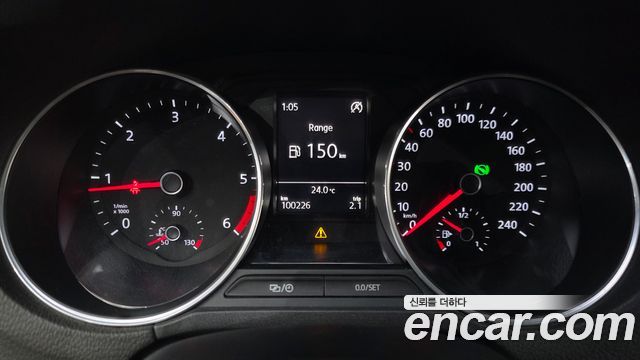 Volkswagen Polo 1.4 TDI R-Line 5th 2015 — фото 8
