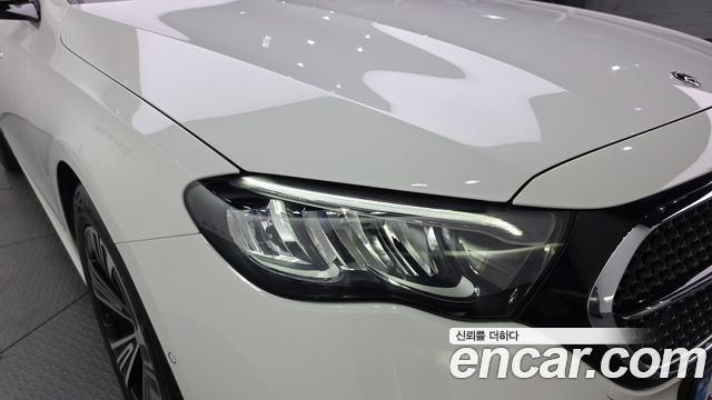 Mercedes-Benz E-Class (W214) E200 Avantgarde 2025 — фото 22