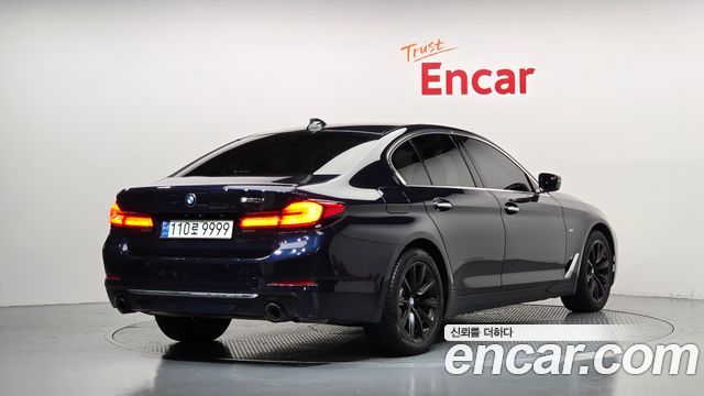 BMW 5 Series (G30) 520i Luxury 2018 — фото 2