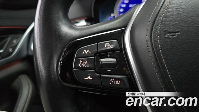 BMW 5 Series (G30) 520i Luxury 2018 — фото 19