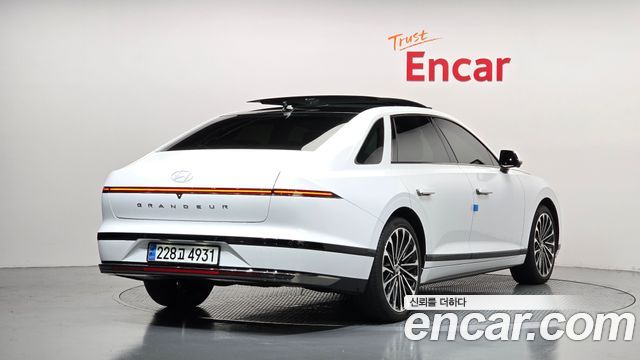Hyundai Grandeur Hybrid (GN7) Calligraphy 2025 — фото 2