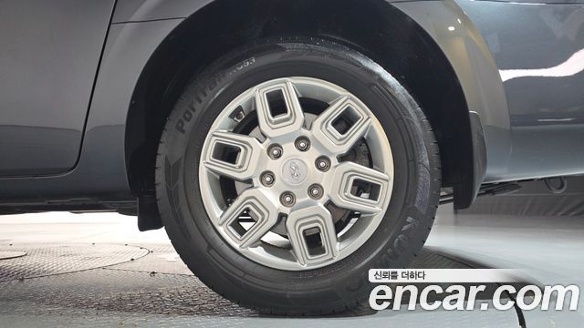 Hyundai Staria Cargo 3-Seater Modern 2023 — фото 27