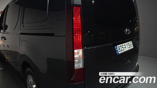Hyundai Staria Cargo 3-Seater Modern 2023 — фото 29