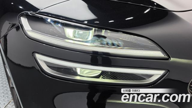 Genesis G70 Gasoline 3.3T 4WD 2022 — фото 22