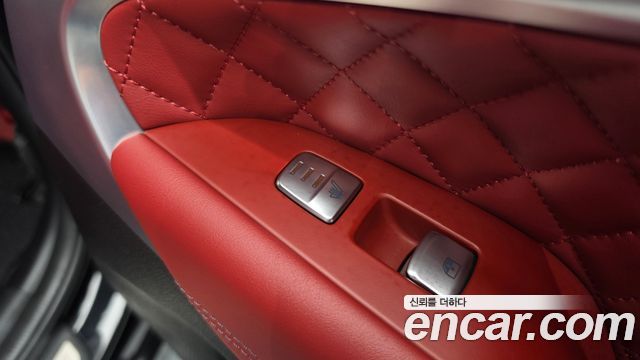 Genesis G70 Gasoline 3.3T 4WD 2022 — фото 36