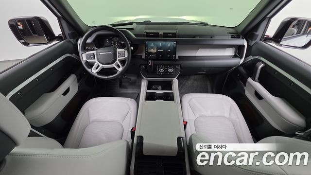 Land Rover Defender (L663) 110 D300 X-Dynamic HSE 2025 — фото 7