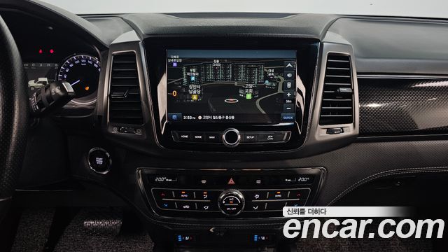 KG Mobility (SsangYong) Rexton Sports Khan Diesel 2.2 4WD Prestige 2021 — фото 18