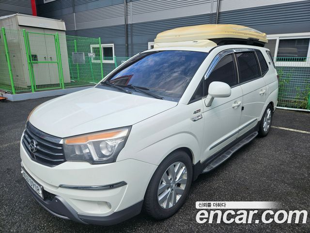 KG Mobility (SsangYong) Korando Turismo 4WD TX 9-seater 2016 — фото 4