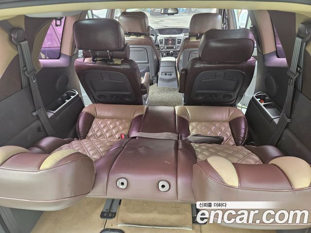KG Mobility (SsangYong) Korando Turismo 4WD TX 9-seater 2016 — фото 12