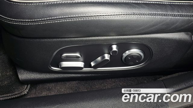 Genesis G90 (RS4) Gasoline 3.5 Turbo AWD 2022 — фото 34