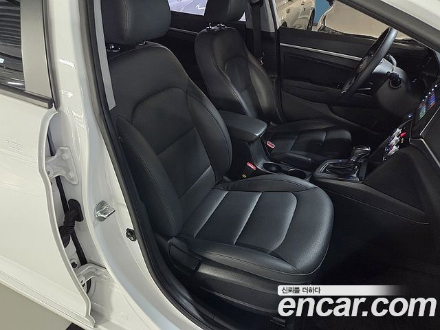 Hyundai Avante (AD) 1.6 Smart 2020 — фото 20