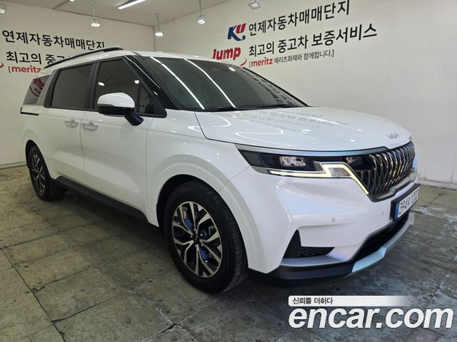Kia Carnival (IV) Gasoline 9-Seater Prestige 2023 — фото 3