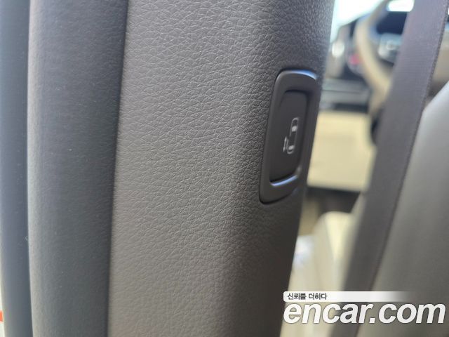 Kia Carnival (IV) Gasoline 9-Seater Prestige 2023 — фото 22