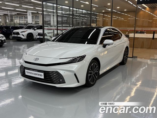 Toyota Camry (XV80) 2.5 XLE Premium Hybrid