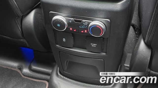 Ford Explorer (VI) 3.0 Platinum 4WD 2022 — фото 28
