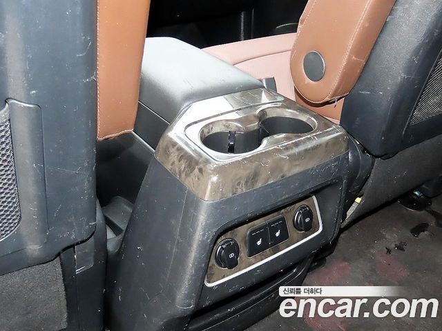 Hyundai Grand Starex Urban 9-Seater Exclusive 2020 — фото 22