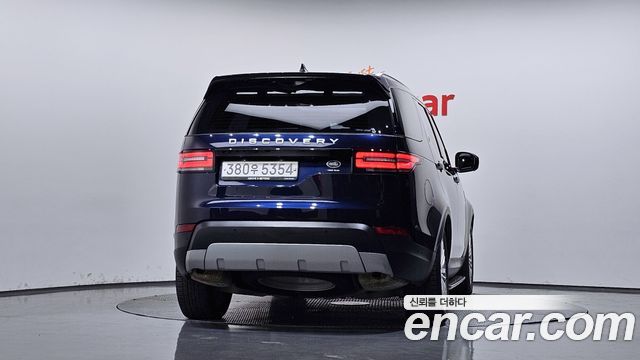Land Rover Discovery 5 3.0 SD6 HSE Luxury 2019 — фото 4