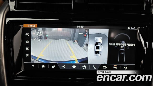 Land Rover Discovery 5 3.0 SD6 HSE Luxury 2019 — фото 14