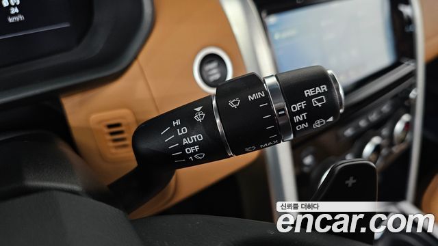 Land Rover Discovery 5 3.0 SD6 HSE Luxury 2019 — фото 41