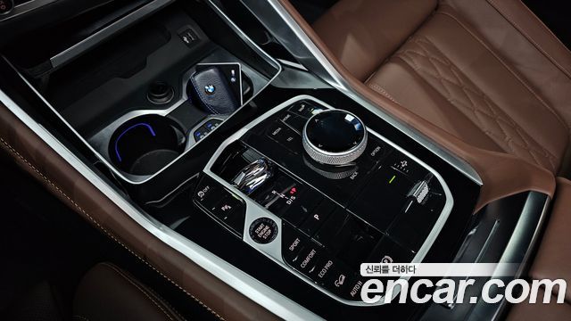 BMW X6 (G06) xDrive40i M Sport 2026 — фото 9