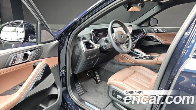 BMW X6 (G06) xDrive40i M Sport 2026 — фото 10