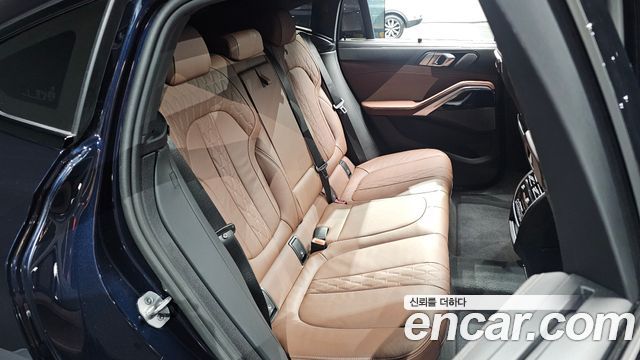 BMW X6 (G06) xDrive40i M Sport 2026 — фото 11
