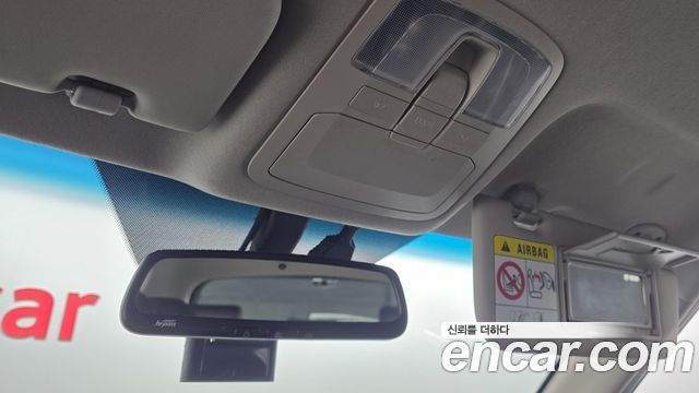 KG Mobility (SsangYong) Tivoli 1.6 2WD V1 2024 — фото 34