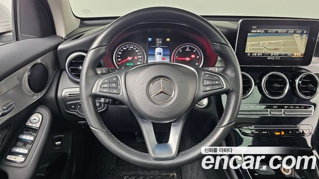 Mercedes-Benz GLC-Class (X253) GLC220 d 4MATIC 2018 — фото 12