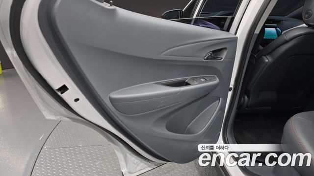 Chevrolet Bolt EV EV Premier 2018 — фото 25