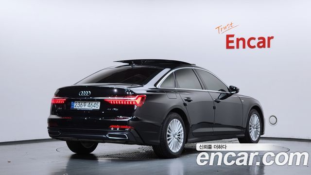Audi A6 (C8) 45 TFSI Premium 2021 — фото 2