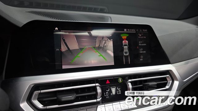 BMW 4 Series (G22) 420i M Sport Performance Coupe 2023 — фото 15